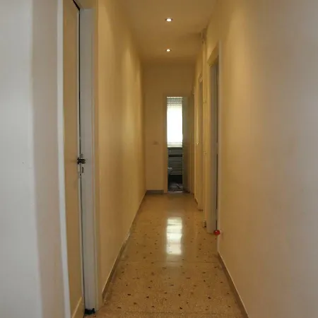 Magnifico Cozy 400m Da Metrob Daire Roma